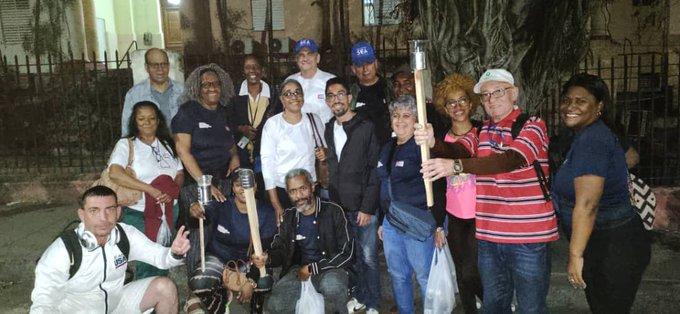 Imagen relacionada con la noticia :Banco Central de Cuba dijo presente en la Marcha de las Antorchas
